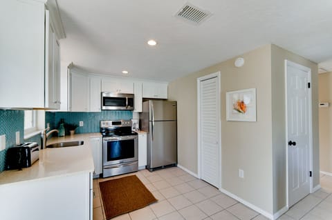 Anna Cabana B kitchen view from front entry door