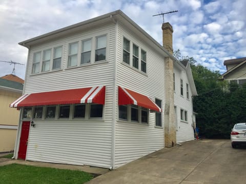 distinct cottage with large driveway