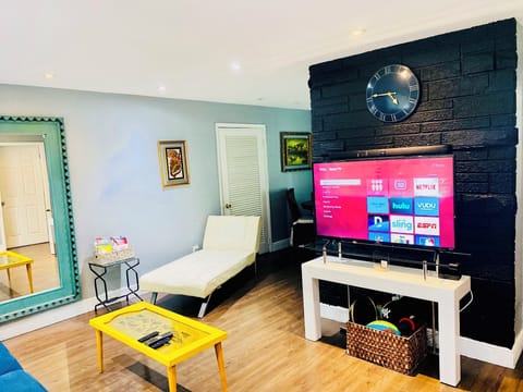 Living Area.Roku Smart TV and Basic Cable TV included during your stay