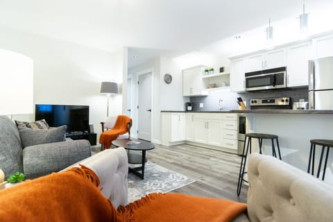 Welcome to The Elm, Suite 2