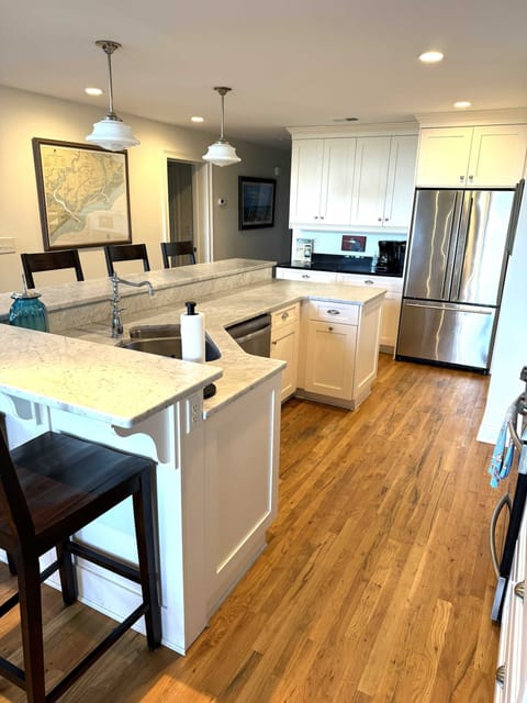 Beautifull kitchen with stainless steel appliances ready to help prepare your gourmet meal!