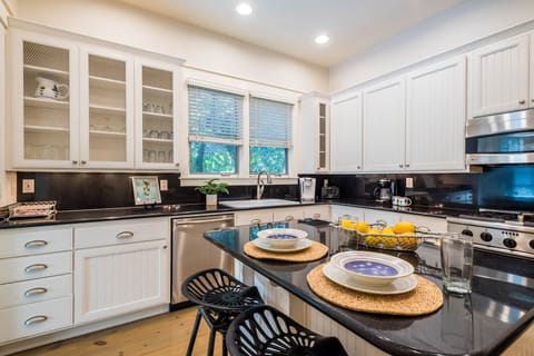 First Floor: Kitchen