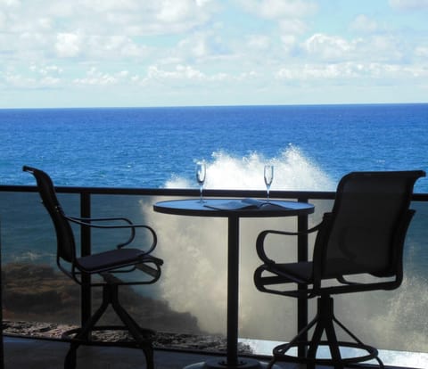 YOU CAN'T GET CLOSER TO THE OCEAN