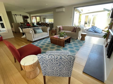 Spacious lounge area