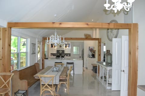Dining to Kitchen -7' table seats 10 -Louisiana Décor-Dishes provided
