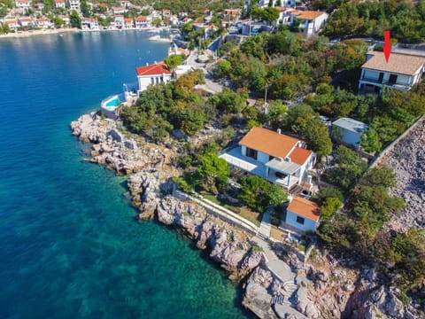 Water, Building, Property, Azure, House, Tree, Coastal And Oceanic Landforms, Urban Design, Landscape, Natural Landscape