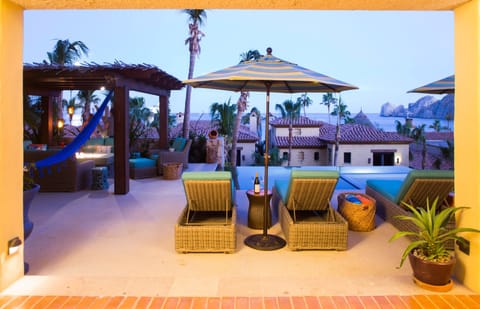 Terrace with pool side lounges w/views to ocean and sea of cortez