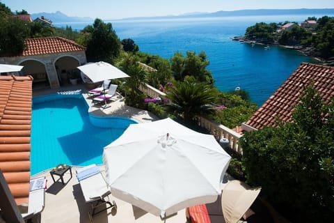 Private pool with panoramic Adriatic Sea views