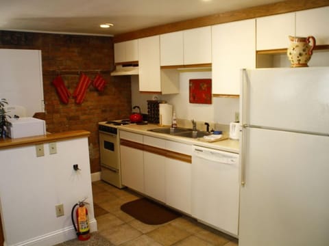 Cook your favorite meal | Main Level