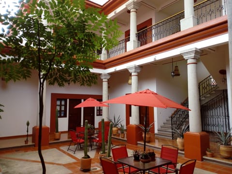 Great colonial house a few  blocks from zocalo