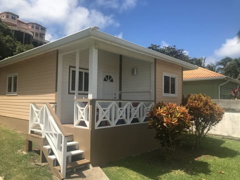 One bedroom air conditioned cottage