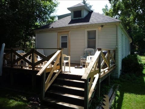 back of the house /deck