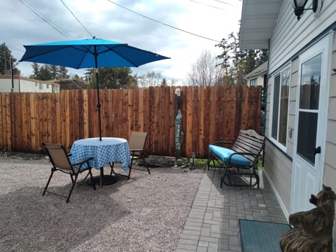 The Cottage Patio Table and Bench
