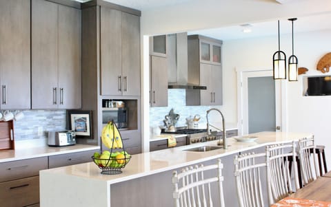 New kitchen with quartz tops