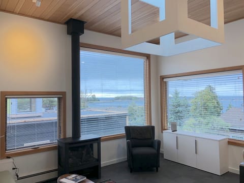 Panoramic views, gas fireplace, unique architectural details