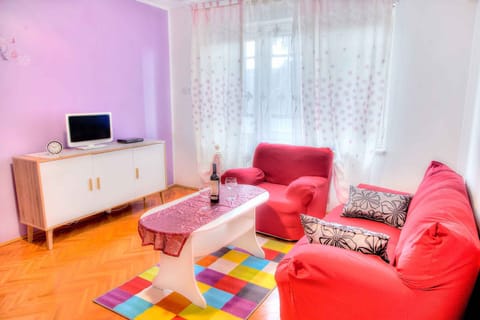 living/bedroom