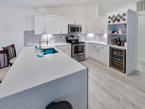 Kitchen with all applicances


