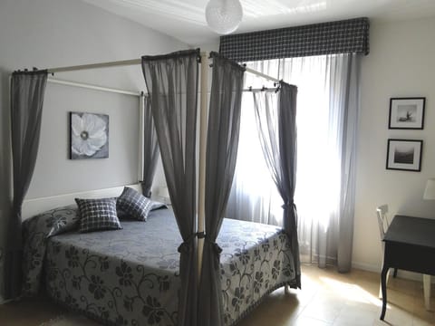 The Grey bedroom