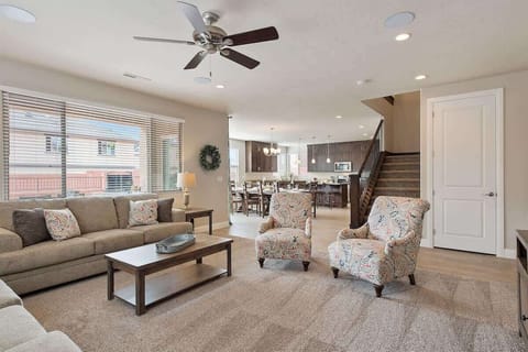Gorgeous home with open layout family room and kitchen