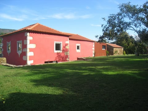 Vista lateral da Casa da Armada