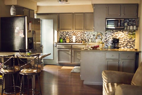 Fully equipped kitchen. 