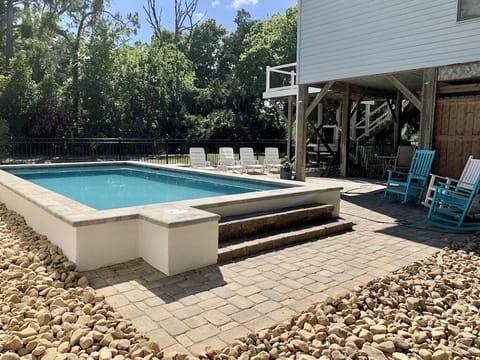 Enjoy Sun or Shade Seating