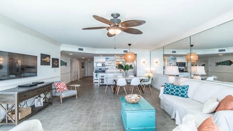 Phoenix X 1506 Living room