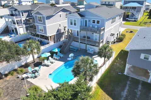 Exterior - Backyard / Pool Area (Note: Firepit is not available for guests)
