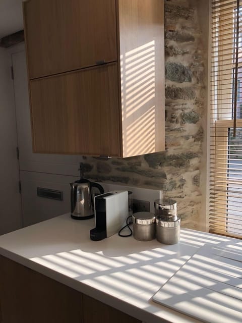 Kitchen - tea and coffee making facilities