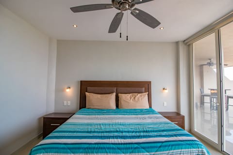 RichCoast 7- bedroom