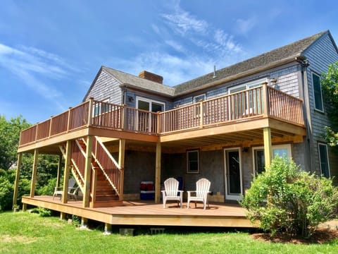 Brand new 2-level deck!