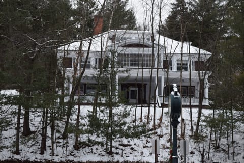 Views from MainnStreet parking lot 