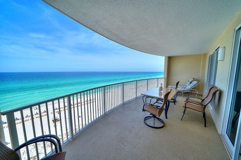 Extra Large Balcony, Ocean Villa has the largest balcony in PCB