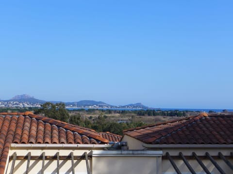 Roof, Sky, Property, Town, Architecture, Vacation, Real Estate, House, Tree, Building