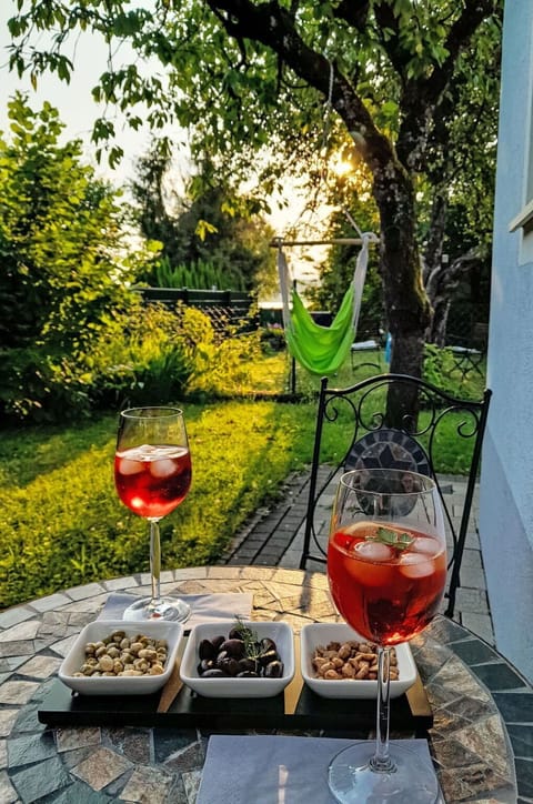 Tableware, Plant, Stemware, Table, Drinkware, Wine Glass, Window, Food, Tree