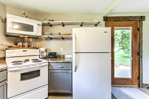 Kitchen | Coffee Maker | Toaster