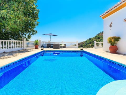 Swimming Pool, Property, Building, Real Estate, House, Leisure, Home, Villa, Estate, Resort