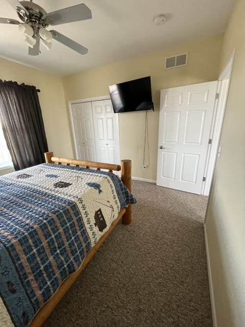 Smart Tv with guest Netflix account!