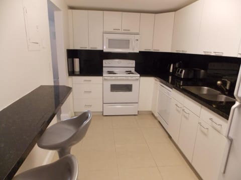 Complete, brand new and fully Equipped Kitchen.