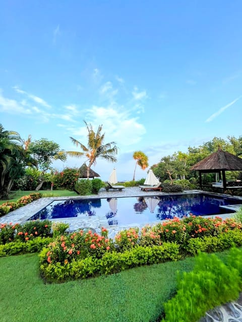 villa Ayu’s private swimming pool 