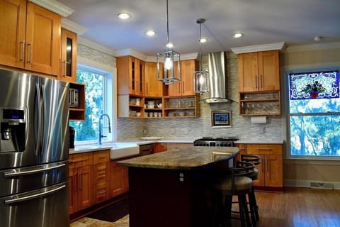 Main Room: Island-TV-Table-Sofa-Kitchen