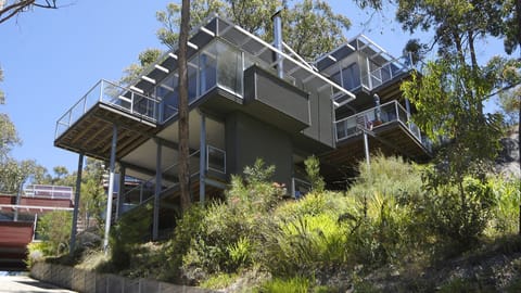 Your holiday home set amongst the gum trees!