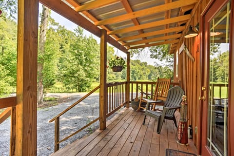 Covered Porch | Charcoal Grill