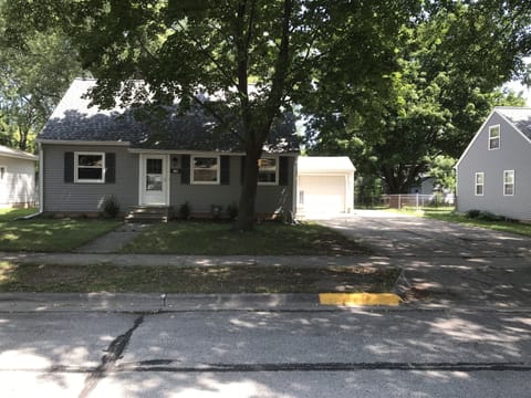 View of house from street. Brand new roof and siding.