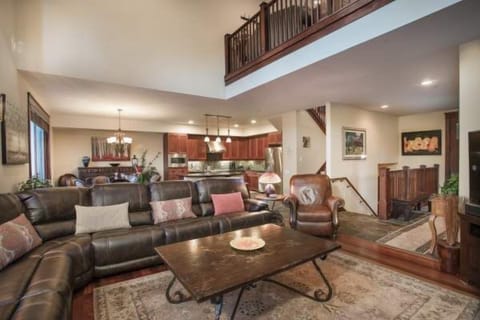 Open floor plan keeps you all together on vacation