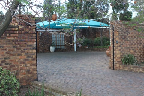 JACARANDA COTTAGE