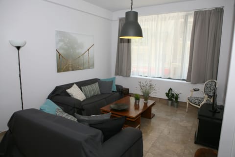 cosy comfortabe living room
