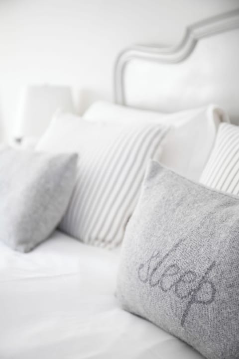Super comfortable luxury bedding