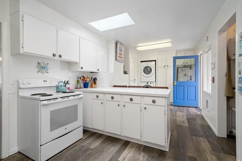 Well-stocked kitchen with all you need for your meals in