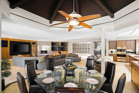 Open concept floorplan